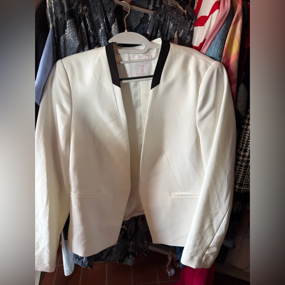 Mango Contrast Shawl Collar Structured Blazer Ext… - image 2